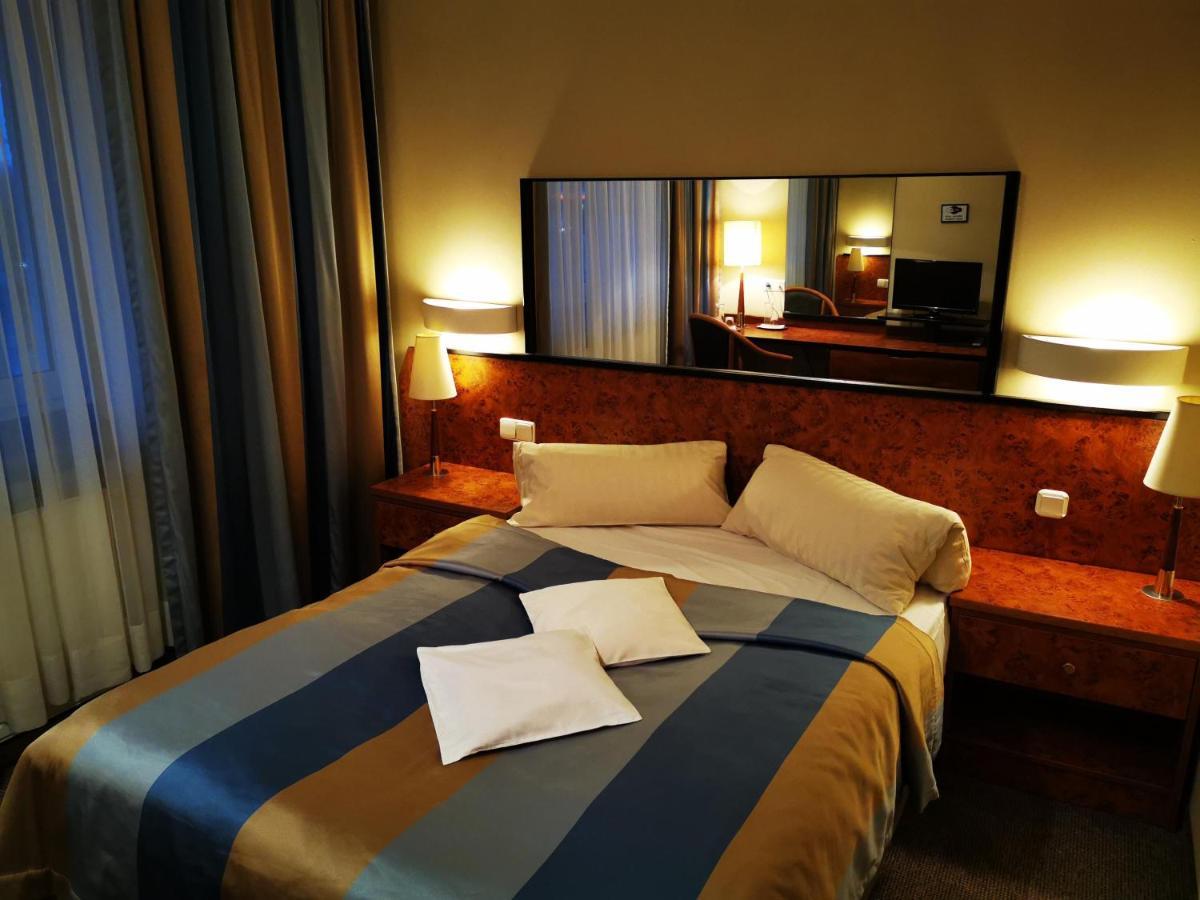 Hotel Passione Bielsko-Biała Buitenkant foto